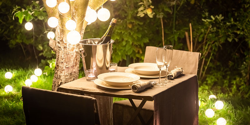 Get Ready for Summer with These Outdoor Lighting Ideas